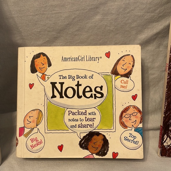 American Girl Library collection - pack of 6 books! - Picture 3 of 7